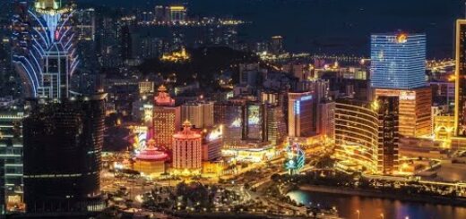 Macau casino shares fall after 'illegal gambling' arrests