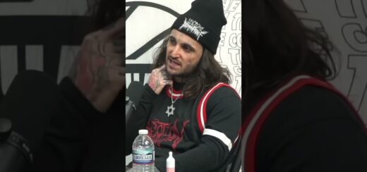 Mikki talks about helping #lilbaby win a bag at the casino! ?