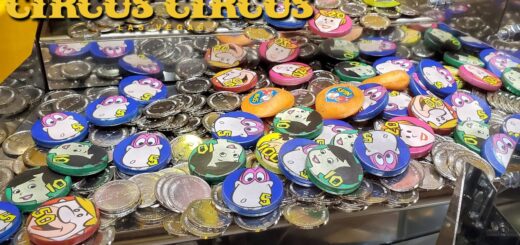 Winning The BIG BONUS in LAS VEGAS! Flintstones Coin Pusher at Circus Circus Casino