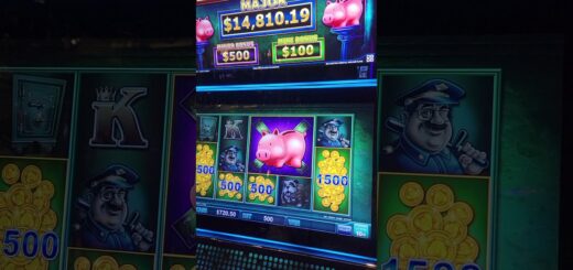 $50 Max Bet Bonus On PIGGY BANKIN #shorts