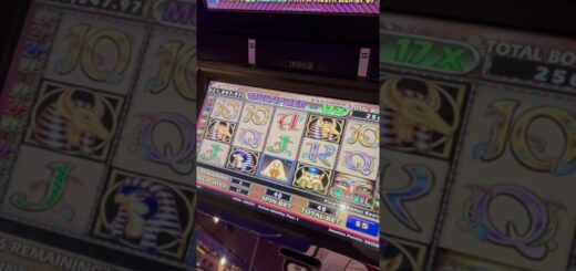 Massive JACKPOT On CLEOPATRA Slot Machine