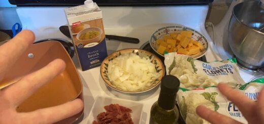?Cooking with LK - A Bacon Cheddar Cauliflower Soup ?