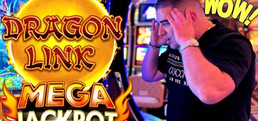 BIGGEST JACKPOT At Casino During Late Night !