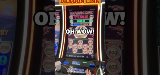 ?? I AM ON A ROLL! #slots #casino #shorts #dragonlink