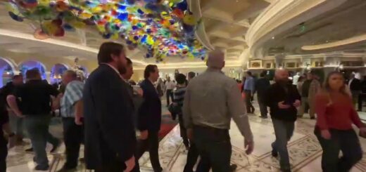 Live from Las Vegas Strip! Bellagio Hotel | Wandering Wednesdays
