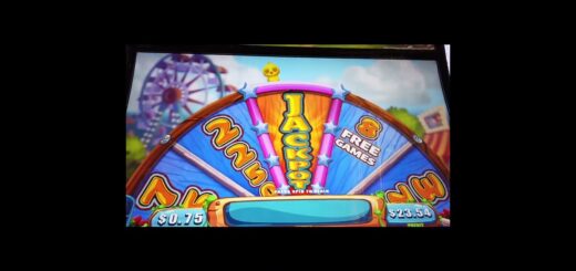 Wheel Bonus + Hold & Spin on Mighty Cash Farmville #shorts
