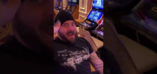 MASSIVE FULL SCREEN JACKPOT ON $100 BET!