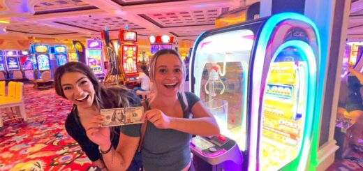 This New Slot Machine Is Taking Las Vegas BY STORM! ?