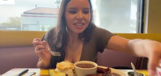 Trying Colombian Food in Las Vegas