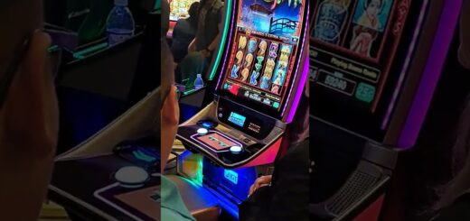 Man wins a jackpot  $$$ ?? #casino