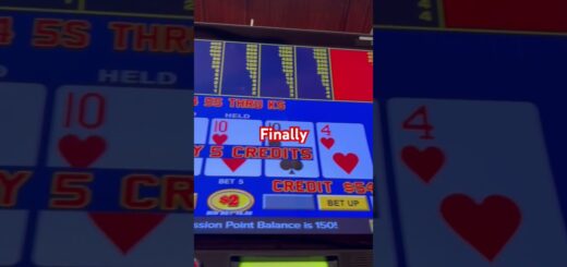 Quads 10s on TDB #videopoker #highroller #casino #poker