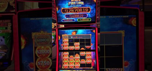 $250 HOLD & SPIN BONUS LANDS A 25K BALL FOR A MASSIVE JACKPOT #shorts #fyp #casino